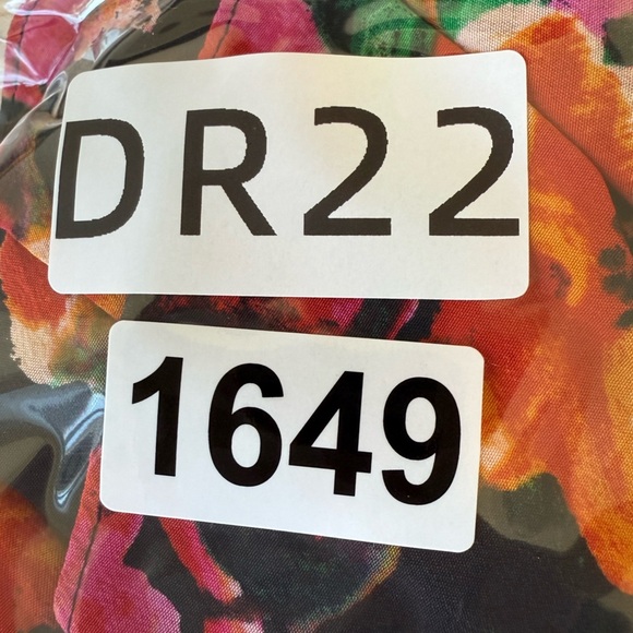 Diane von Furstenberg Silk Black Floral Print Silk Midi Dress size 6 (S) - Picture 16 of 16